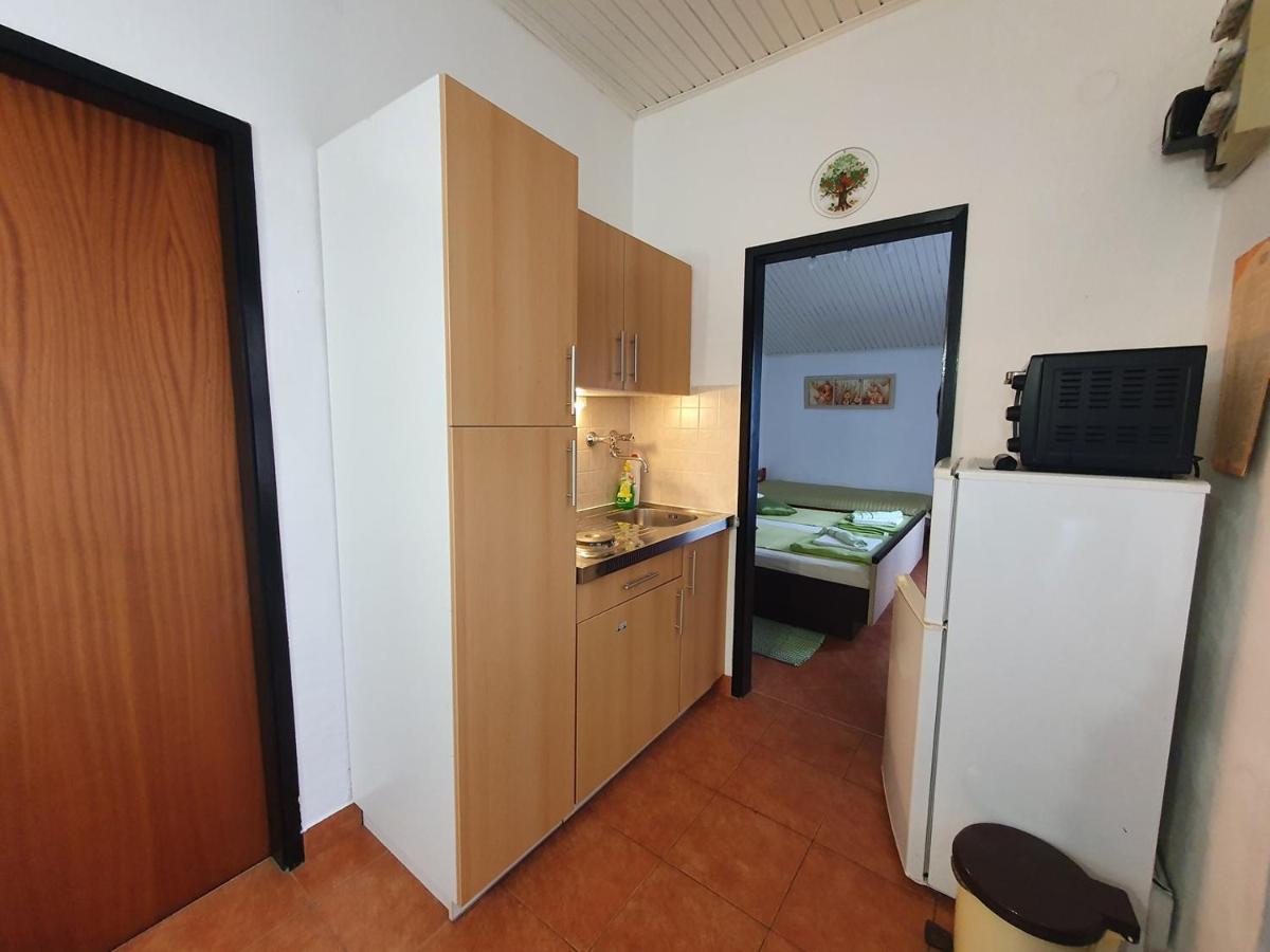 Apartments Porec Beach Area Simo Bagian luar foto